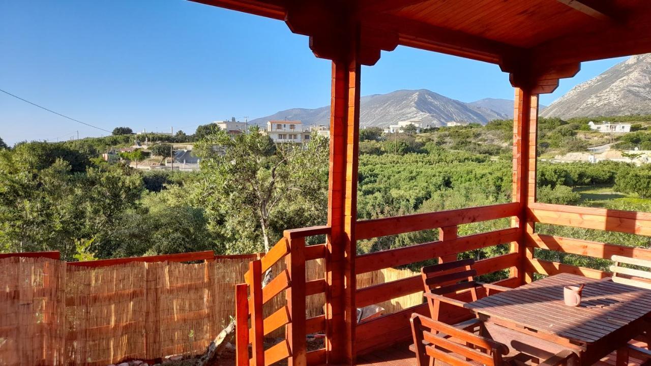 Villa Evenos Of 3 Bedrooms - Irida Country House Of 2 Bedrooms With Private Pools 엘라포니시 외부 사진
