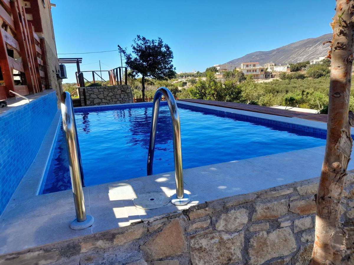 Villa Evenos Of 3 Bedrooms - Irida Country House Of 2 Bedrooms With Private Pools 엘라포니시 외부 사진